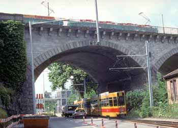 Interlaced / gauntlet track in Basle.